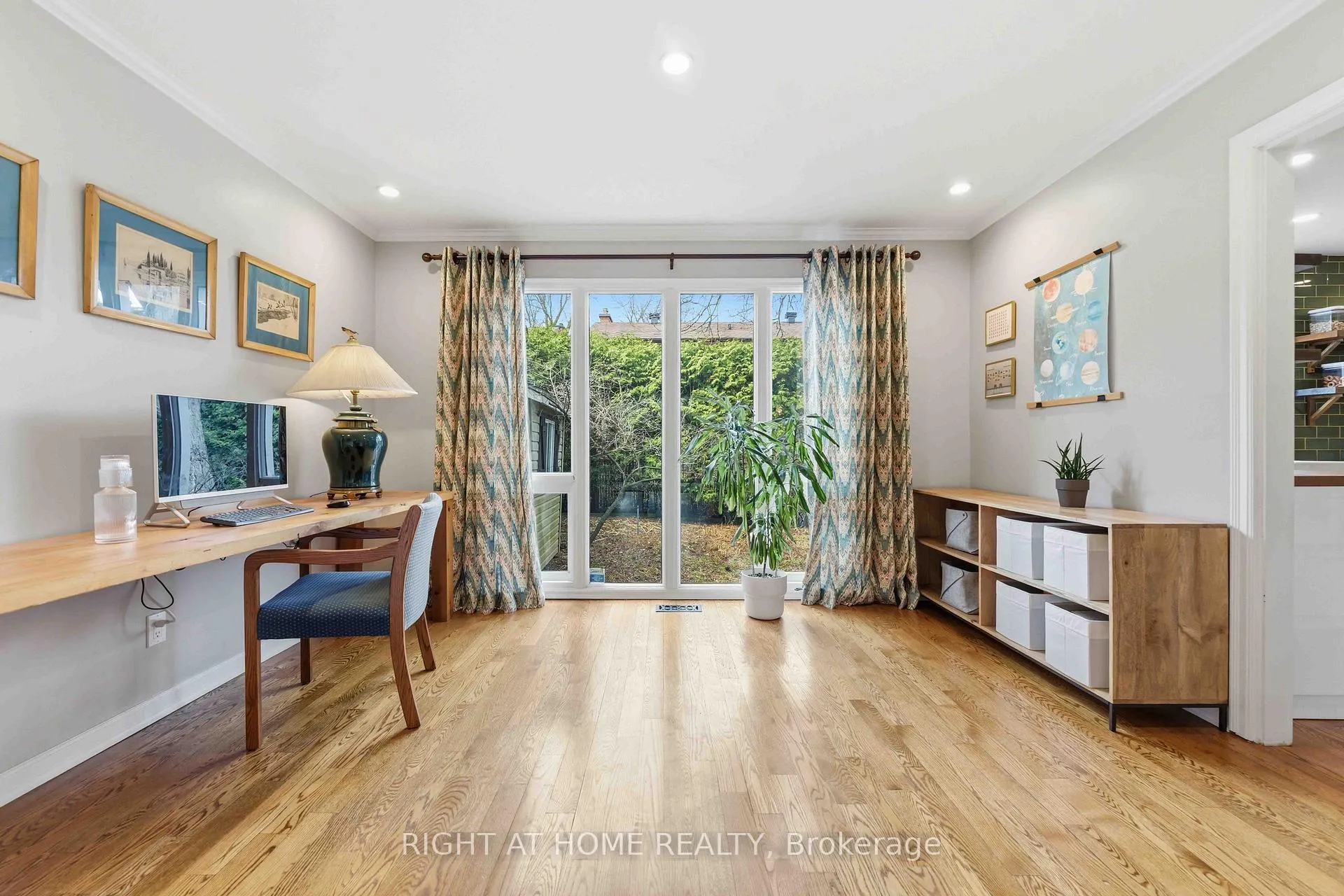 Photo 9 of 45 Banting Way, Ottawa, Kanata - Beaverbrook — HOMEH