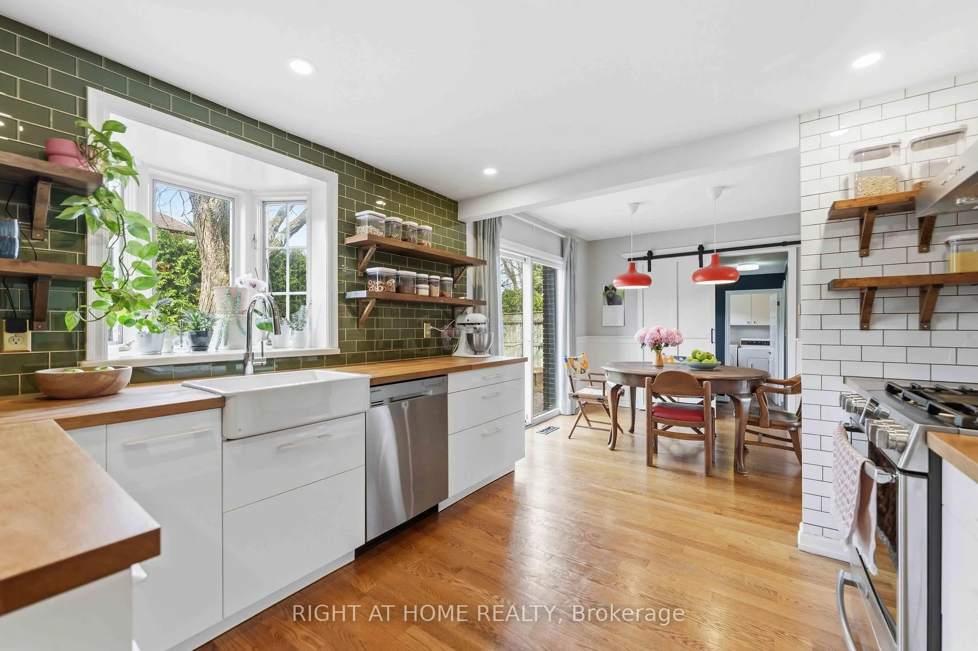Photo 18 of 45 Banting Way, Ottawa, Kanata - Beaverbrook — HOMEH