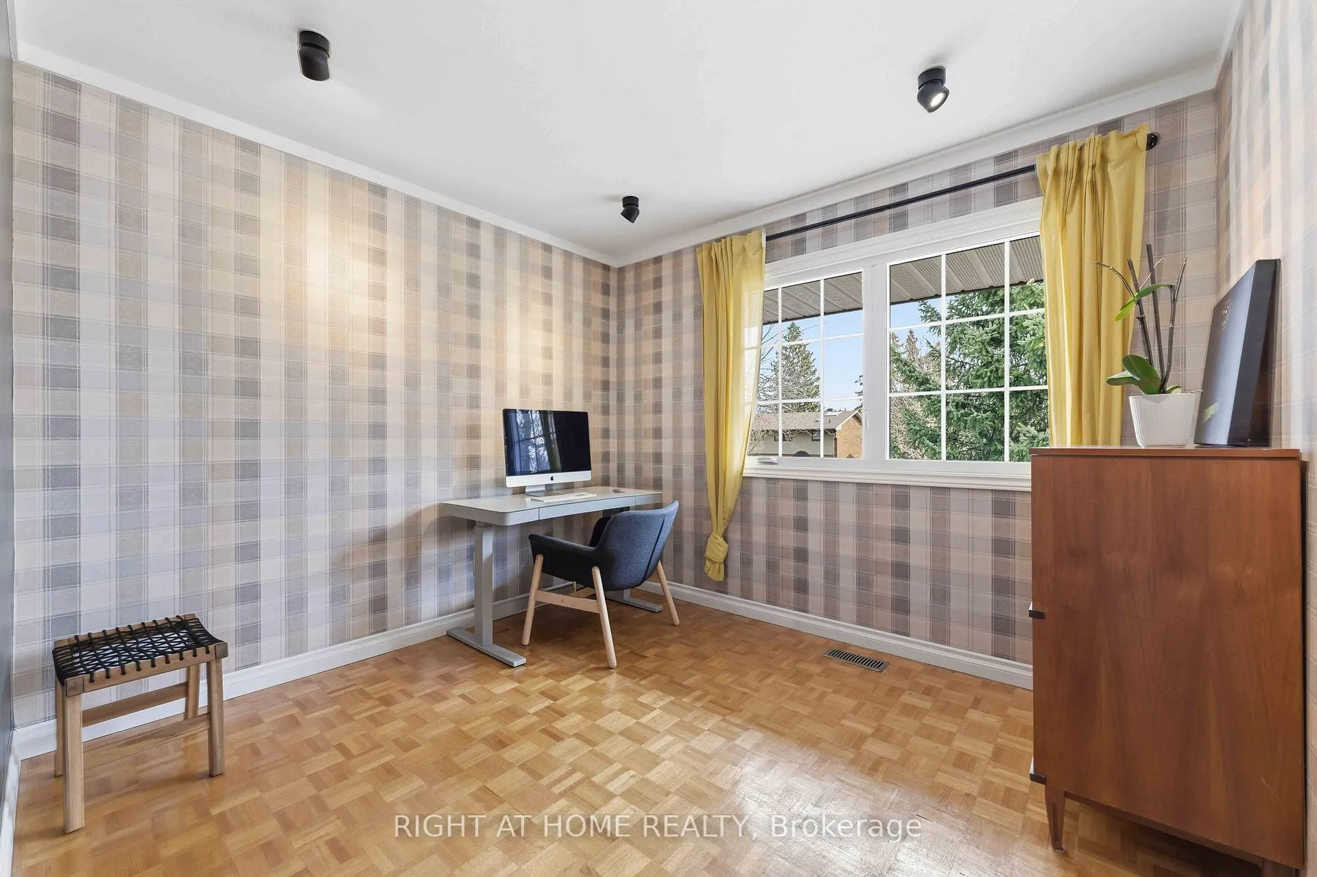 Photo 29 of 45 Banting Way, Ottawa, Kanata - Beaverbrook — HOMEH