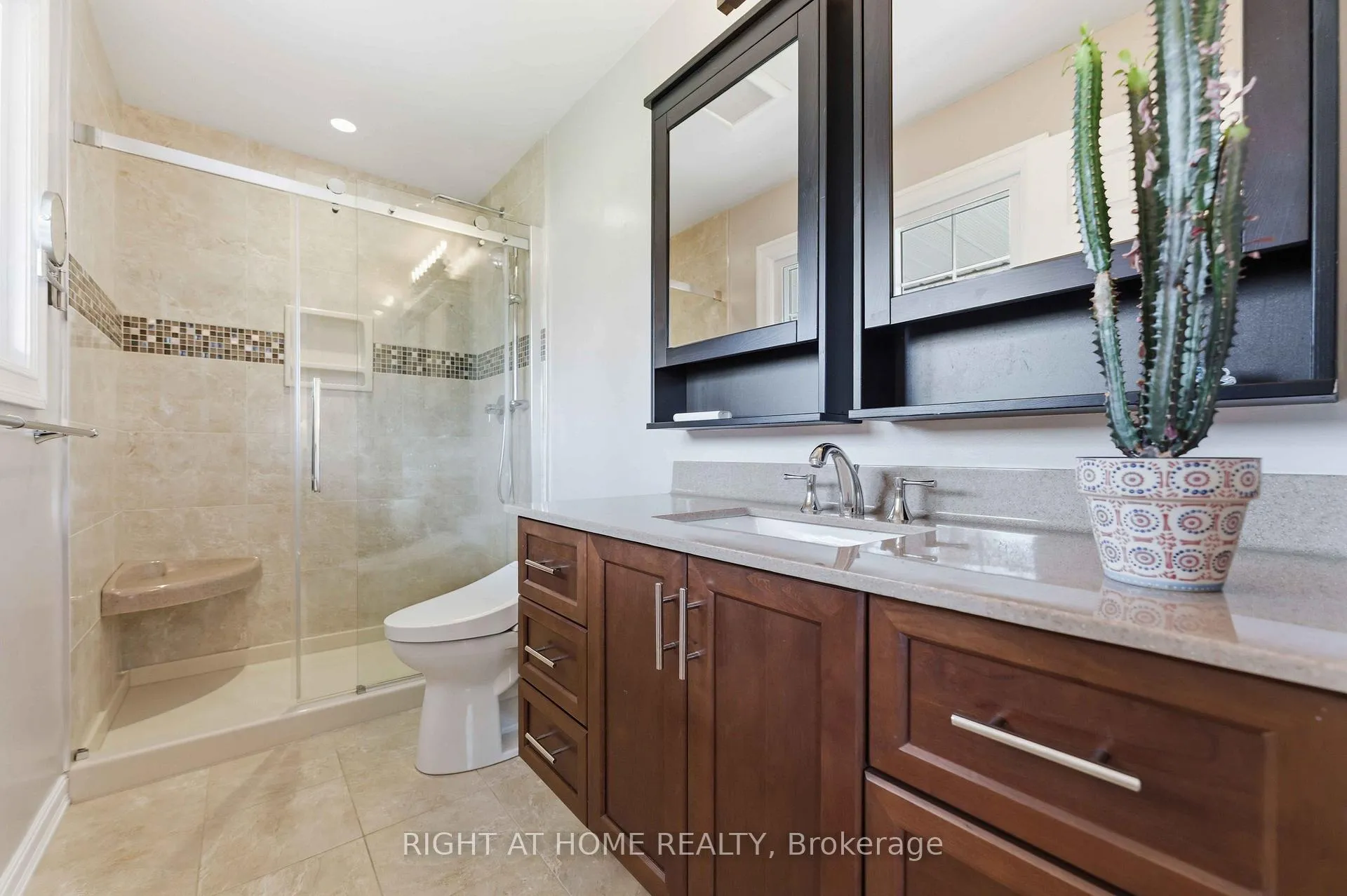 Photo 36 of 45 Banting Way, Ottawa, Kanata - Beaverbrook — HOMEH