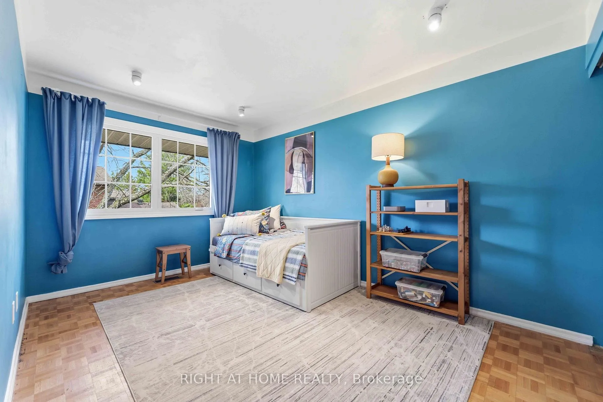 Photo 37 of 45 Banting Way, Ottawa, Kanata - Beaverbrook — HOMEH