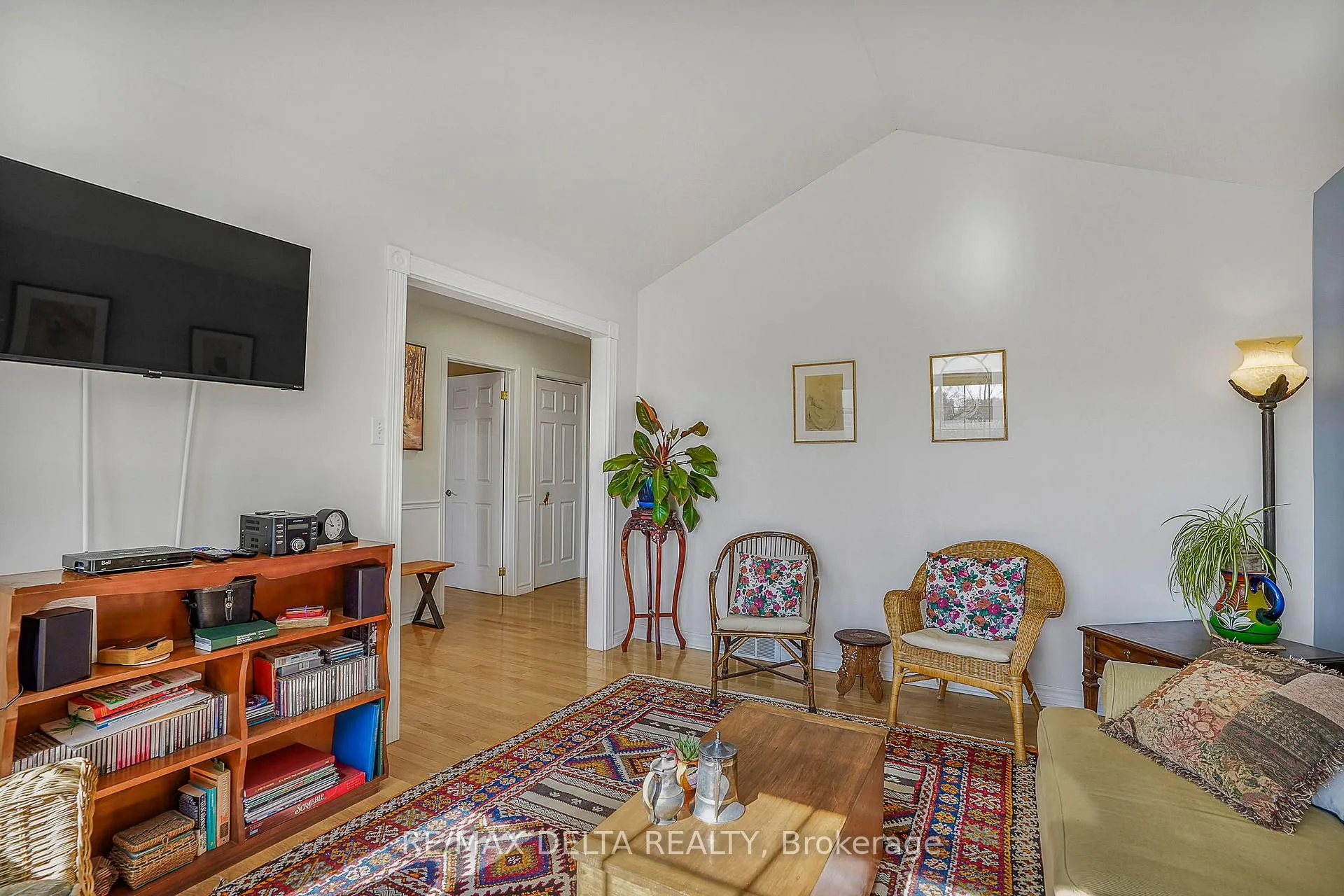 Photo 8 of 48 Stephens Street, Champlain, Vankleek Hill — HOMEH
