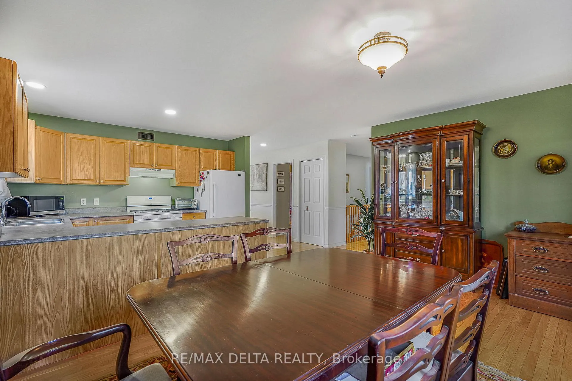 Photo 15 of 48 Stephens Street, Champlain, Vankleek Hill — HOMEH
