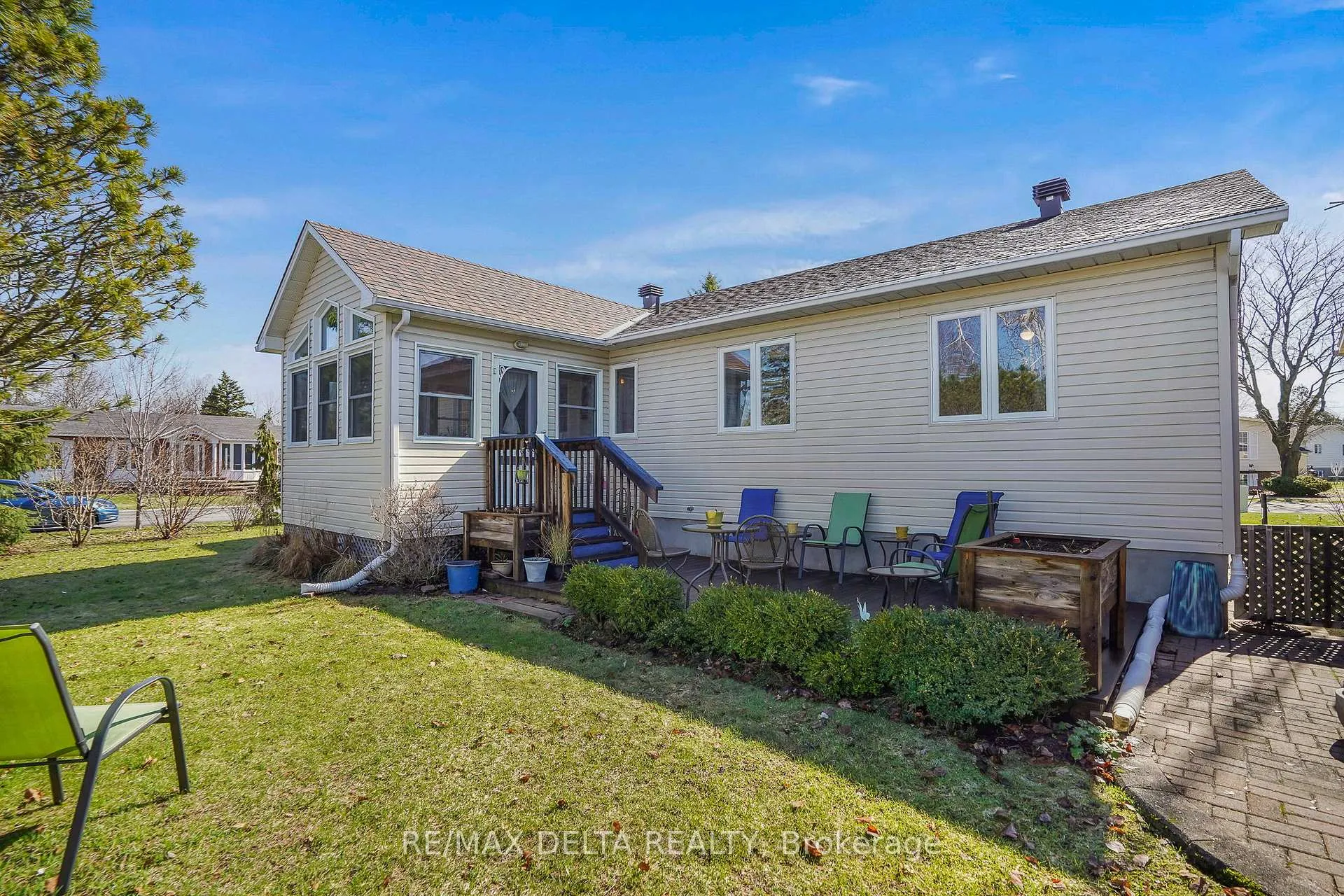 Photo 35 of 48 Stephens Street, Champlain, Vankleek Hill — HOMEH