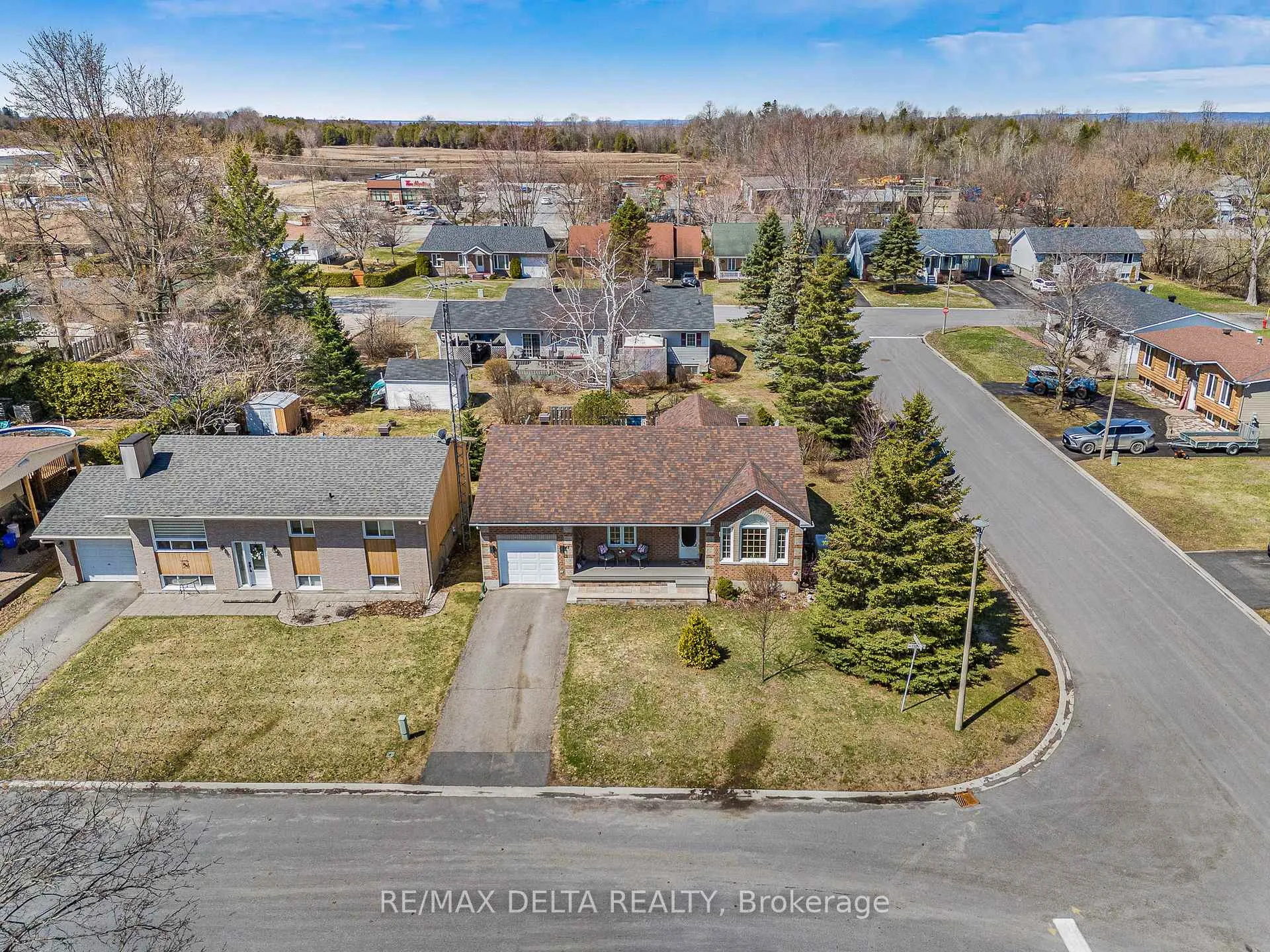 Photo 36 of 48 Stephens Street, Champlain, Vankleek Hill — HOMEH