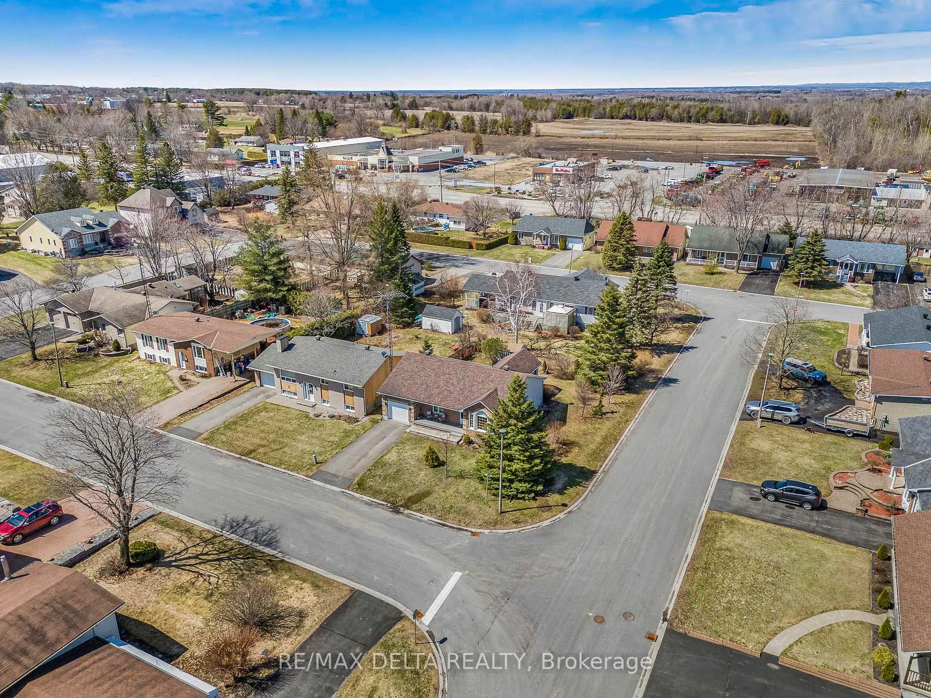 Photo 38 of 48 Stephens Street, Champlain, Vankleek Hill — HOMEH