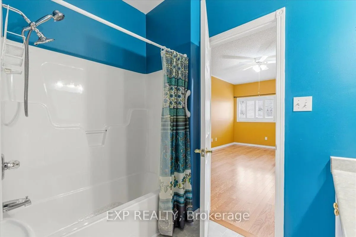 Photo 23 of Unit 14, 1111 Wilson Road N, Oshawa, Pinecrest — HOMEH