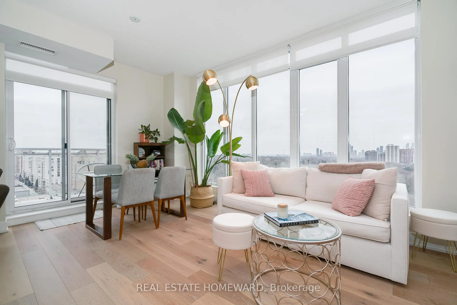 Photo 16 of Unit LPH03, 68 Merton Street, Toronto, Mount Pleasant West — HOMEH