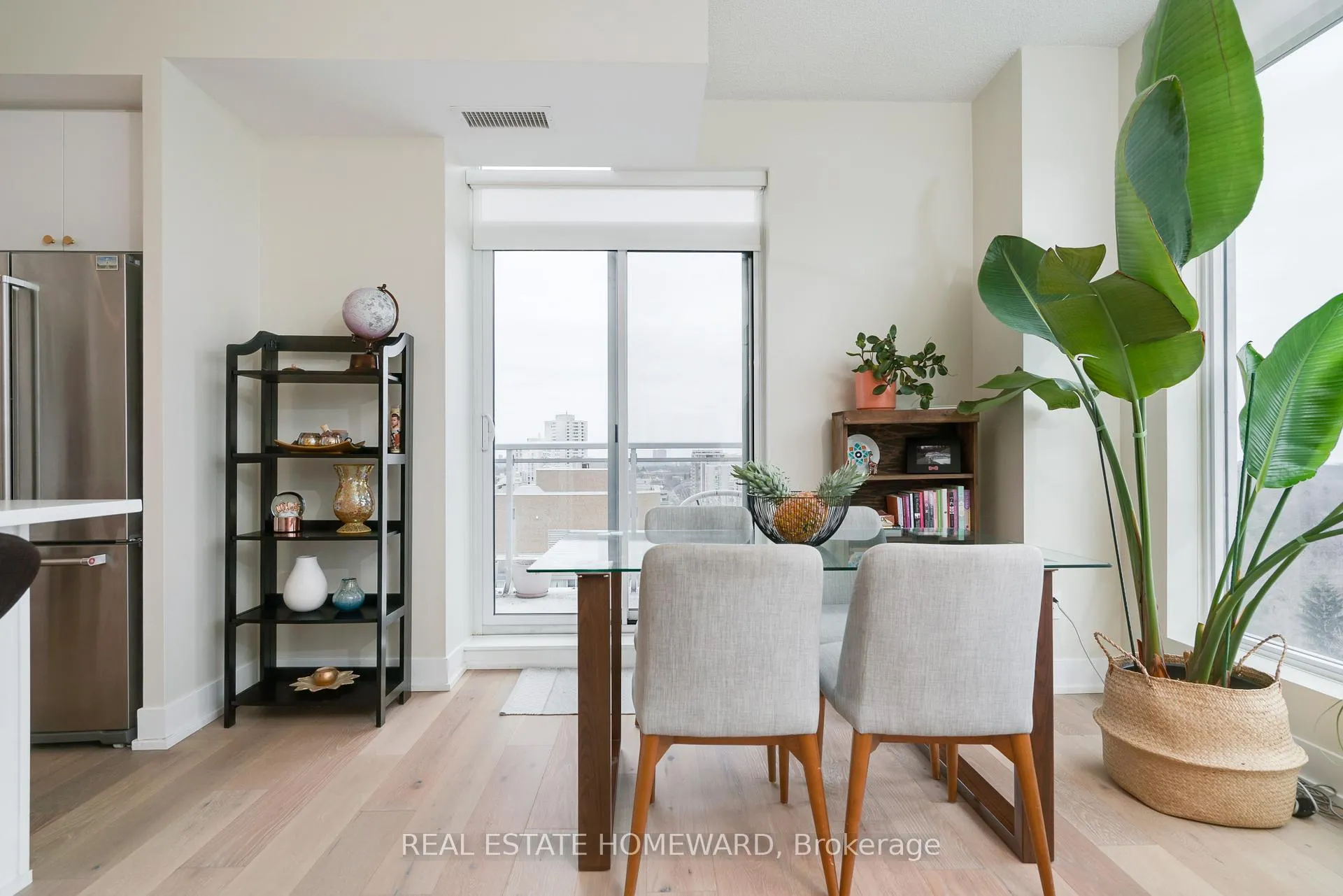 Photo 19 of Unit LPH03, 68 Merton Street, Toronto, Mount Pleasant West — HOMEH