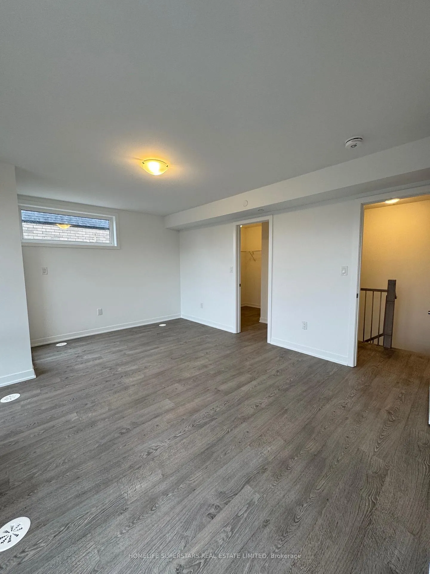 Photo 22 of 44 Turtle Island Road, Toronto, Englemount-Lawrence — HOMEH