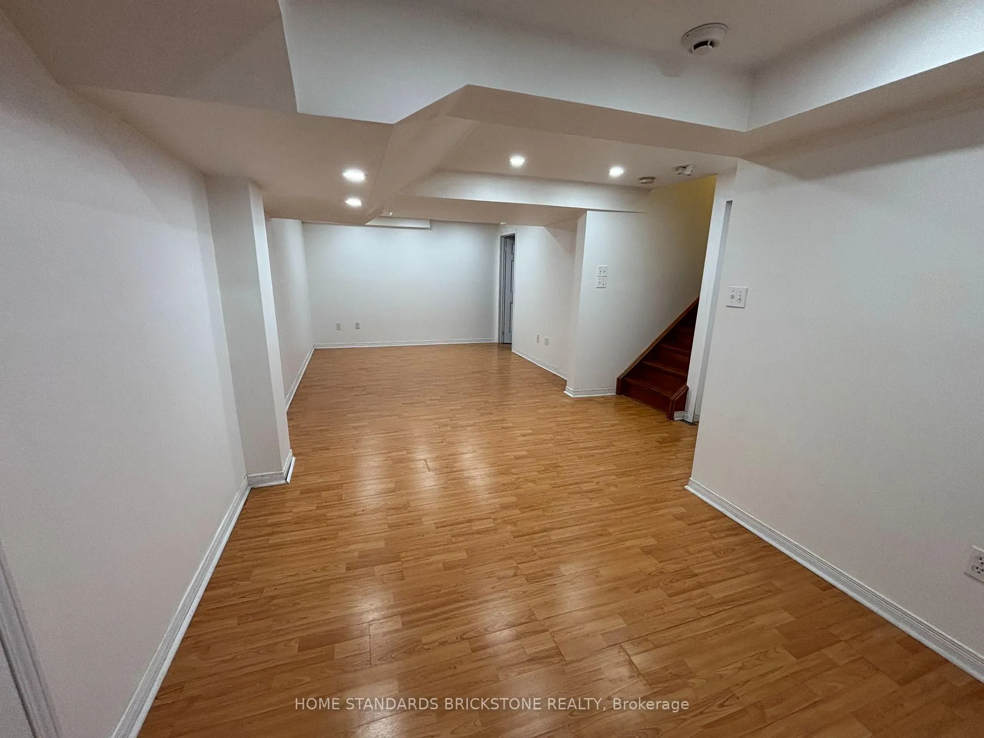 Photo 14 of 1 Sugarforest Drive, Vaughan, Patterson — HOMEH