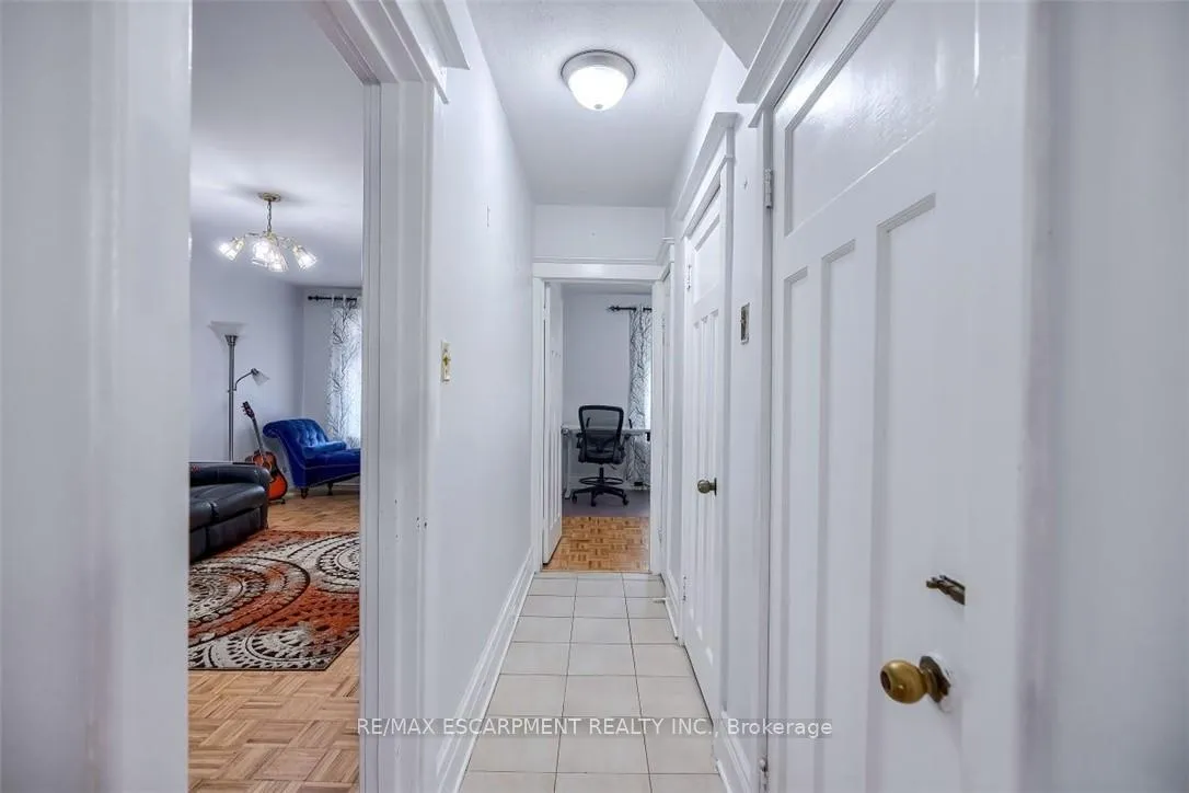 Photo 7 of 30 Webber Avenue, Hamilton, Stinson — HOMEH