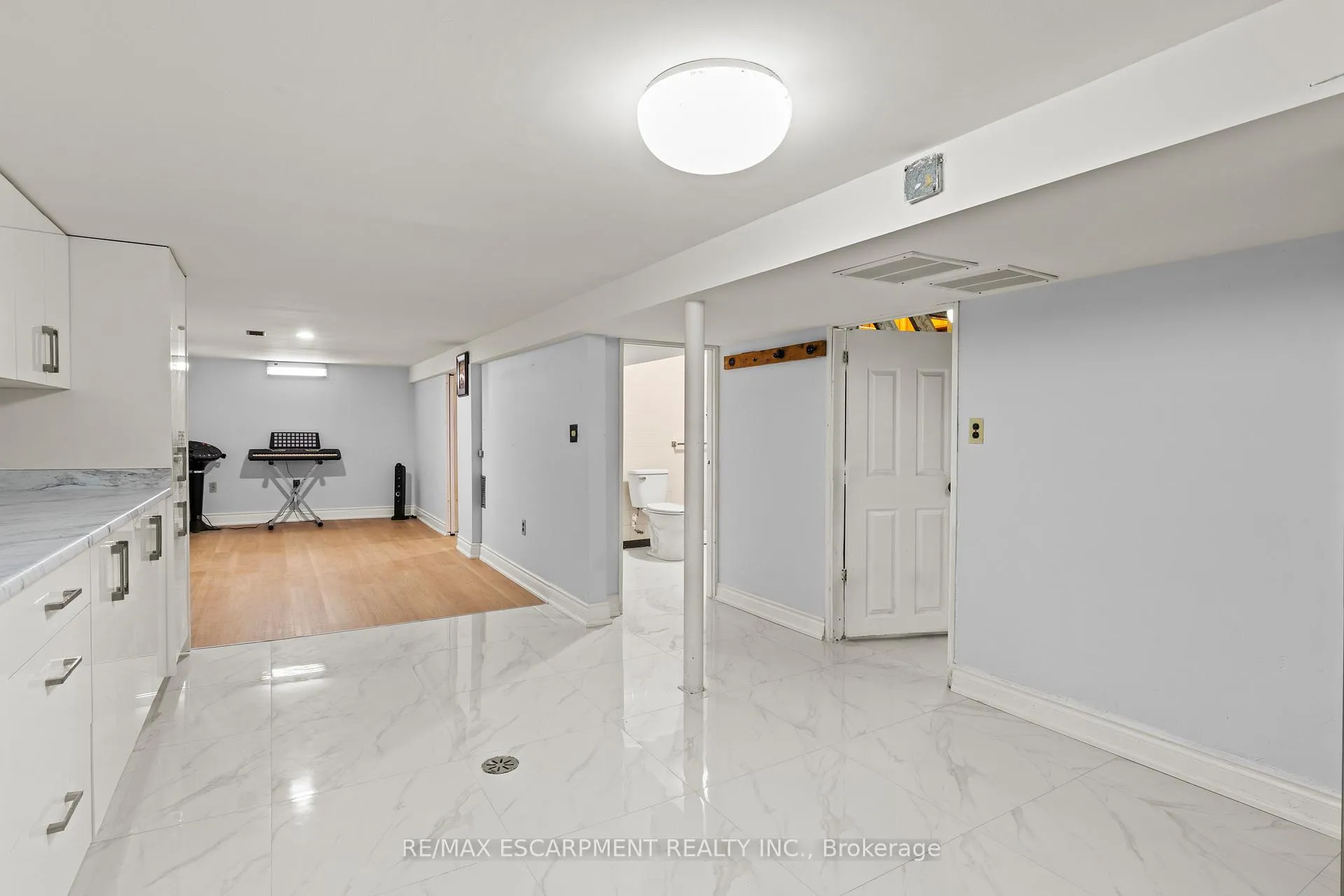 Photo 15 of 30 Webber Avenue, Hamilton, Stinson — HOMEH