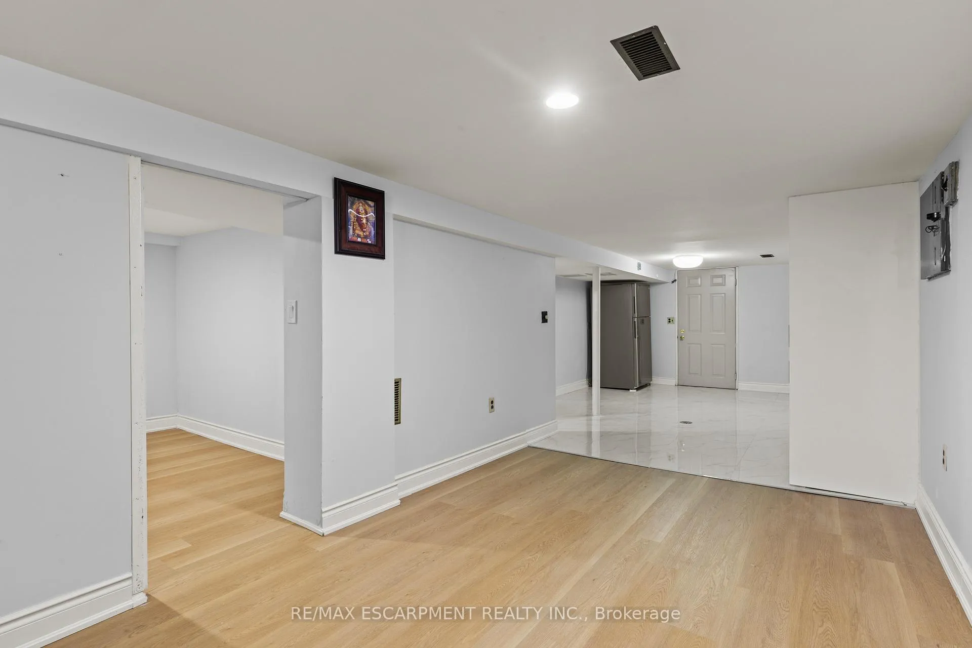 Photo 19 of 30 Webber Avenue, Hamilton, Stinson — HOMEH