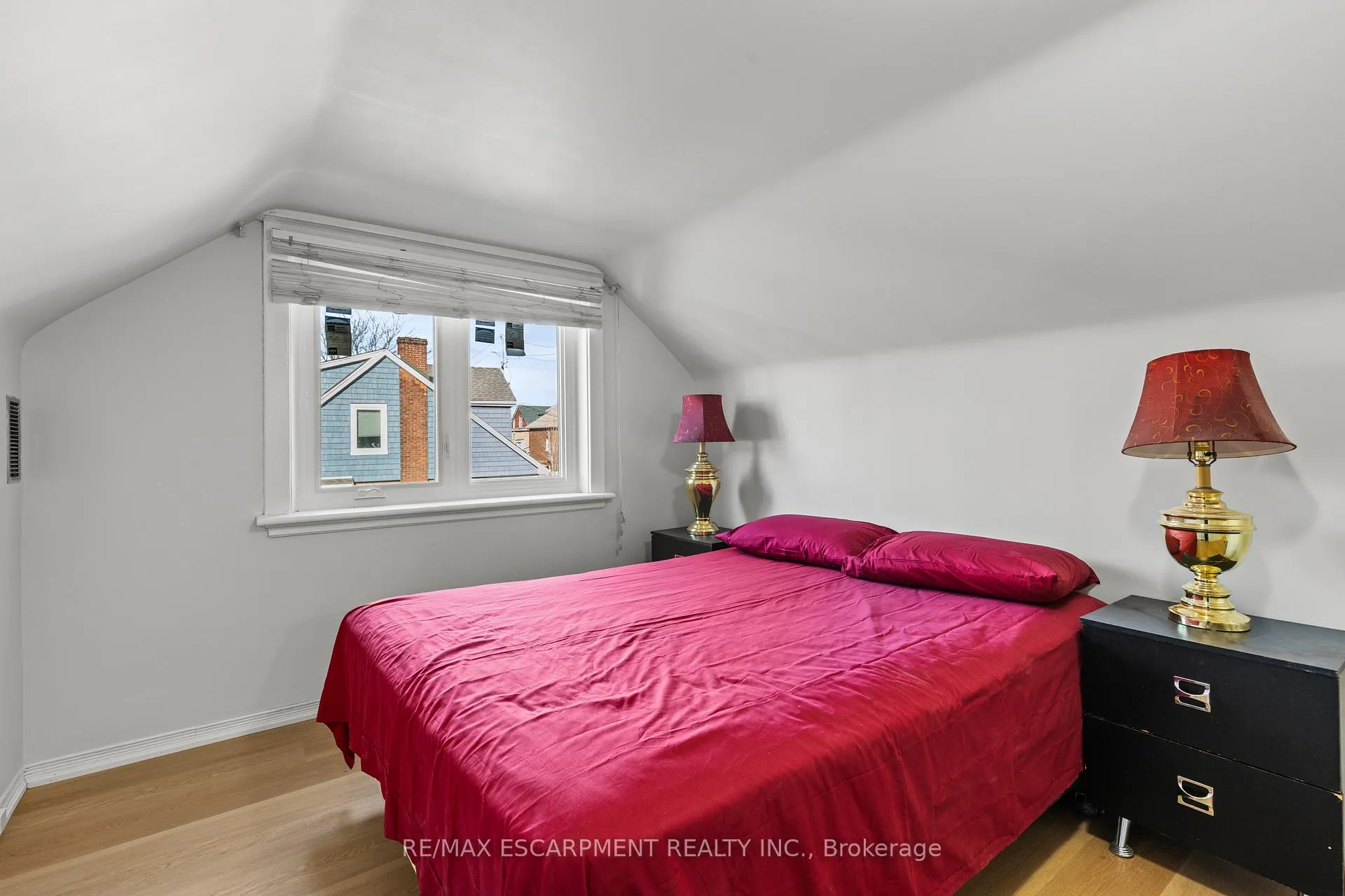 Photo 25 of 30 Webber Avenue, Hamilton, Stinson — HOMEH