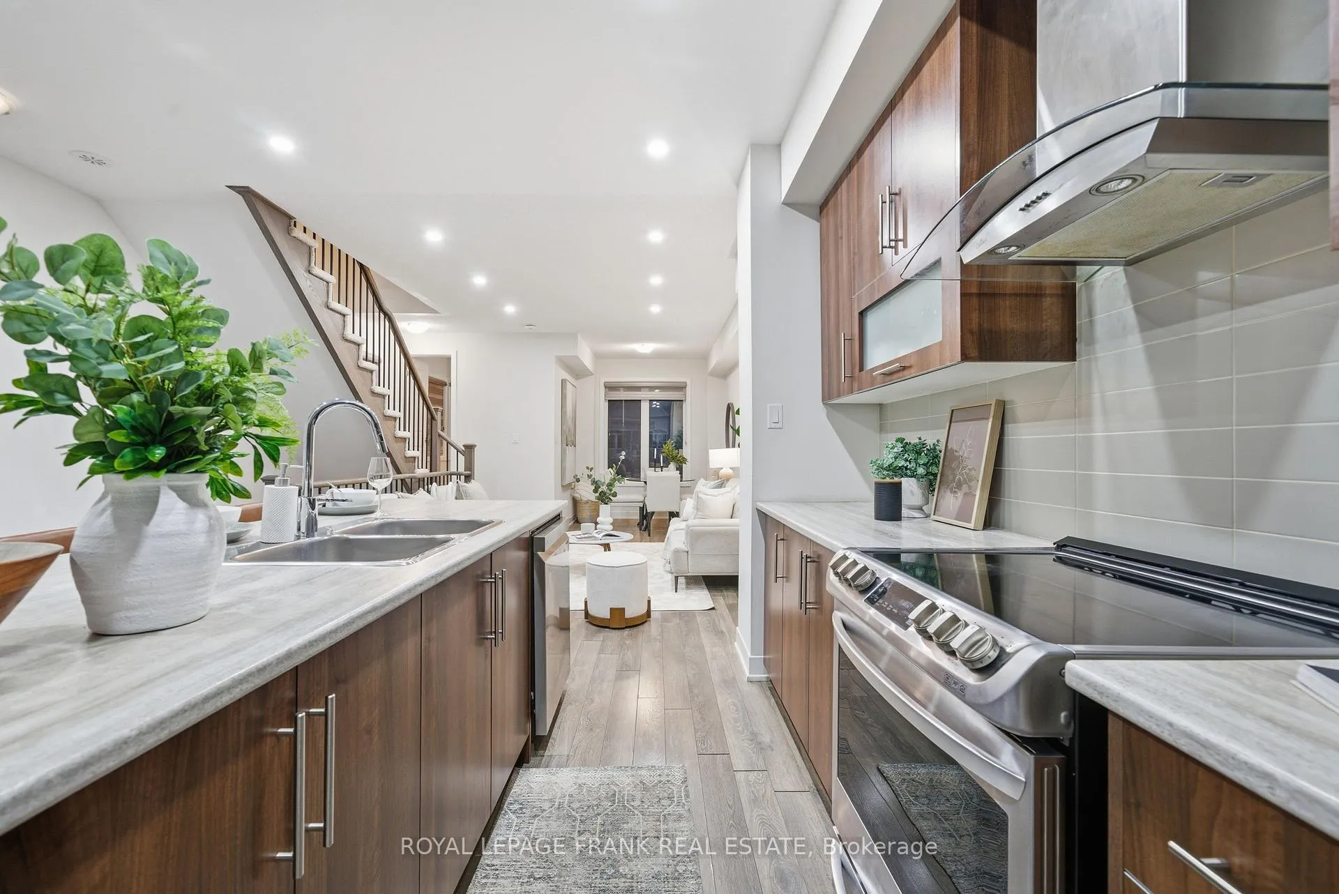 Photo 6 of Unit 65, 33 Donald Fleming Way, Whitby, Pringle Creek — HOMEH