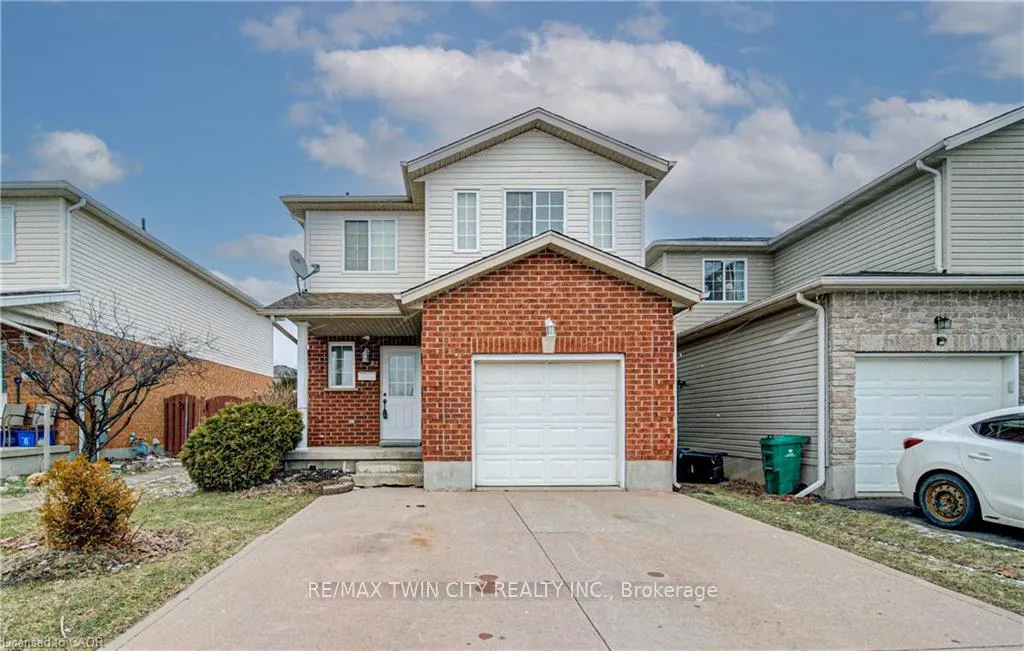 Photo 1 of 93 Edgemere Drive, Cambridge — HOMEH