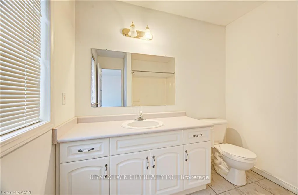 Photo 18 of 93 Edgemere Drive, Cambridge — HOMEH