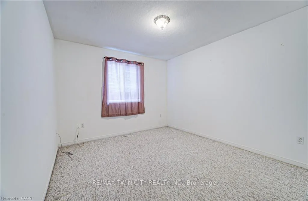 Photo 19 of 93 Edgemere Drive, Cambridge — HOMEH