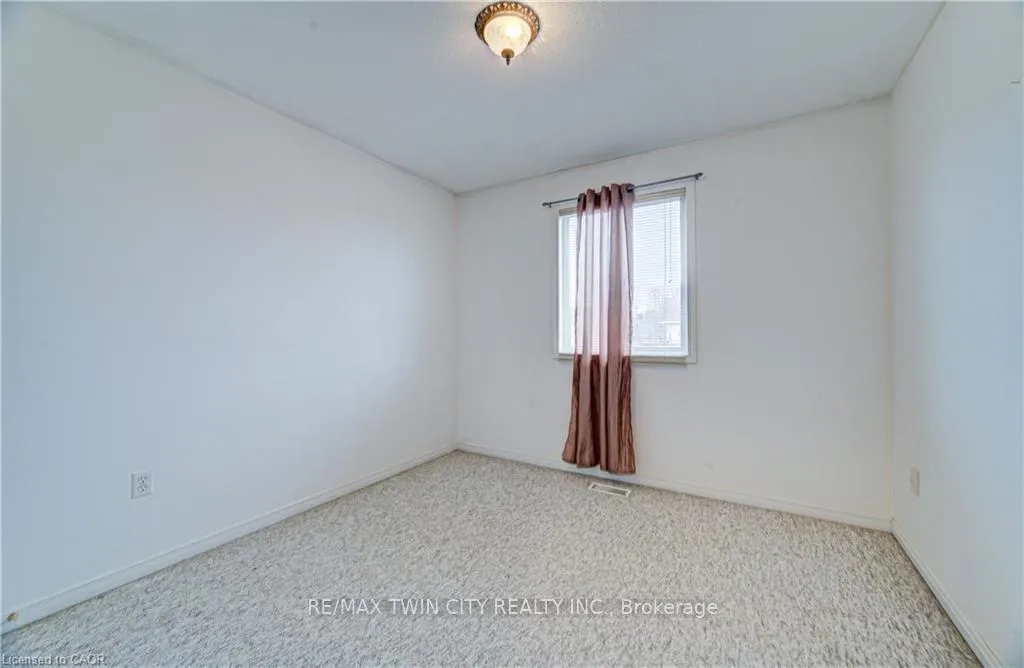 Photo 20 of 93 Edgemere Drive, Cambridge — HOMEH