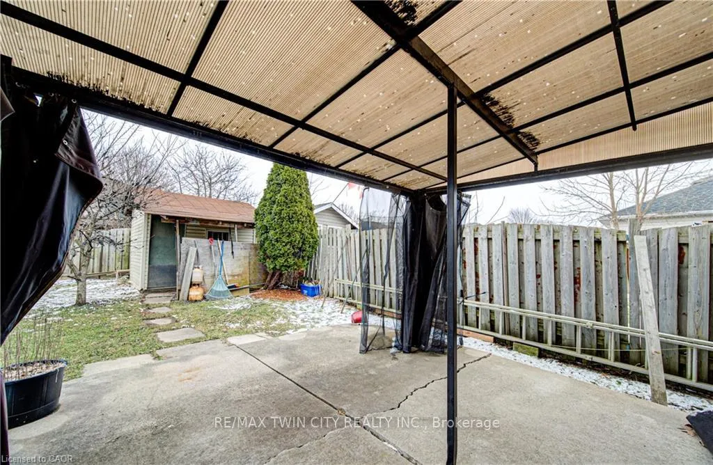 Photo 22 of 93 Edgemere Drive, Cambridge — HOMEH