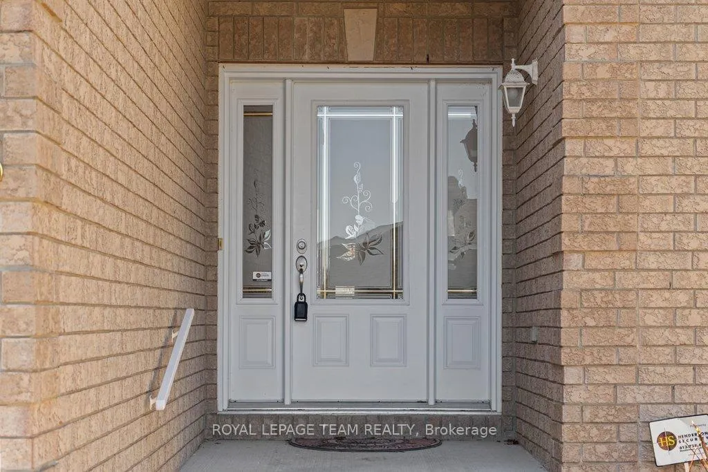 Photo 2 of 35 Wilderness Way, Ottawa, Stittsville (North) — HOMEH