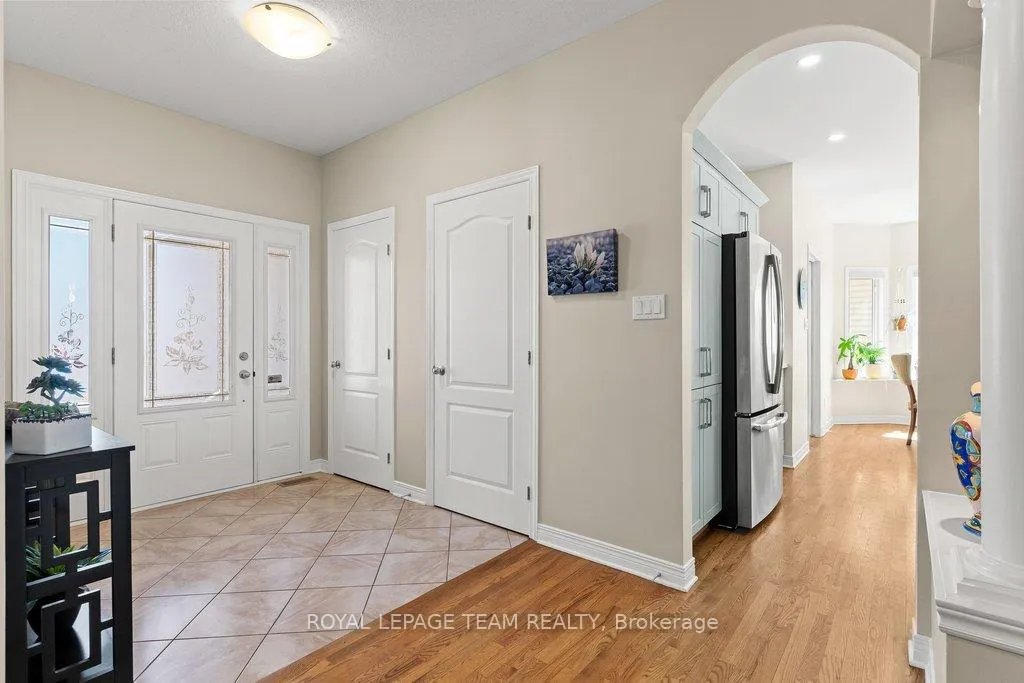 Photo 4 of 35 Wilderness Way, Ottawa, Stittsville (North) — HOMEH