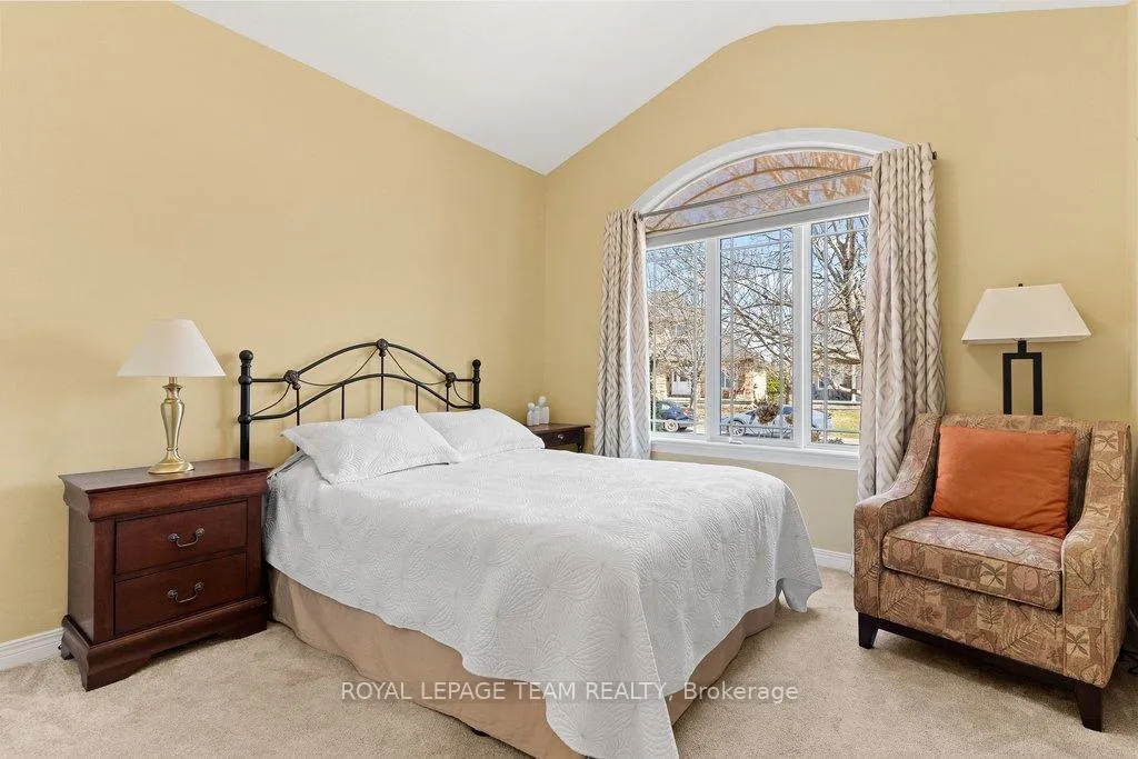 Photo 23 of 35 Wilderness Way, Ottawa, Stittsville (North) — HOMEH