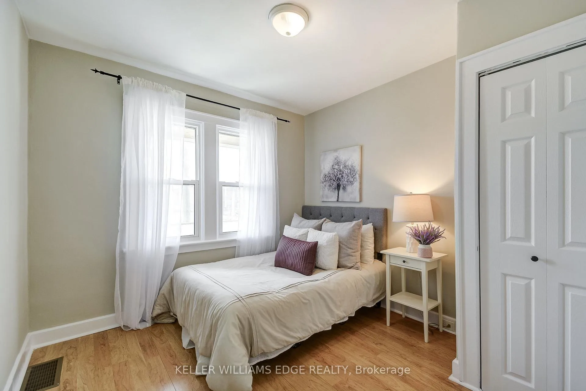 Photo 18 of 53 East 19th Street, Hamilton, Inch Park — HOMEH