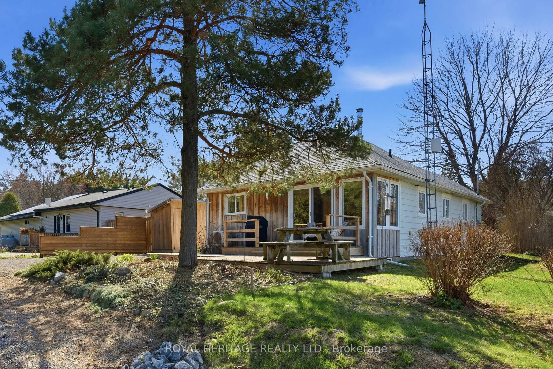 Photo 3 of 2 Langdon Avenue, Brighton, Rural Brighton — HOMEH