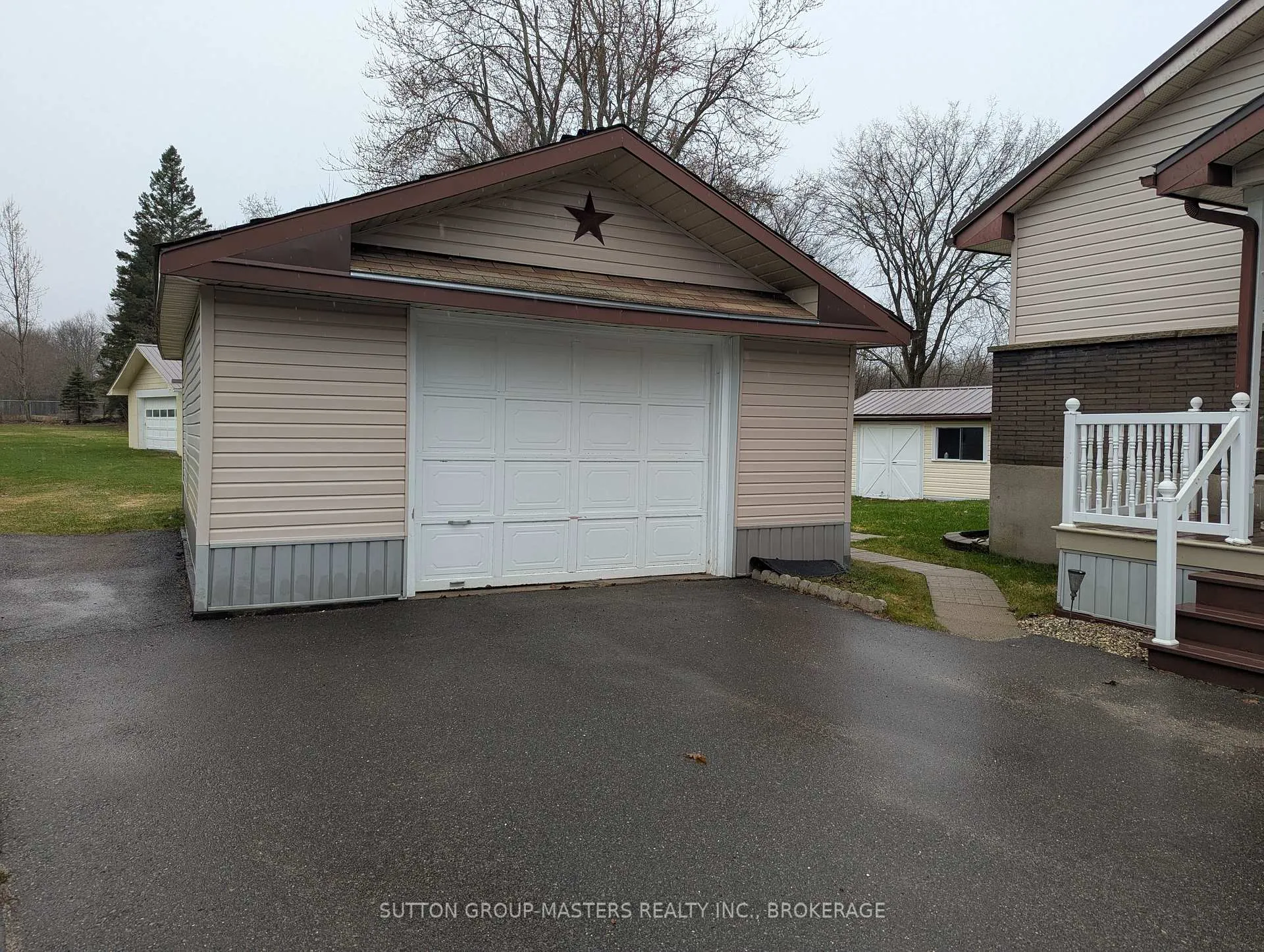 Photo 3 of 4267 Easy Street, Frontenac, Frontenac South — HOMEH