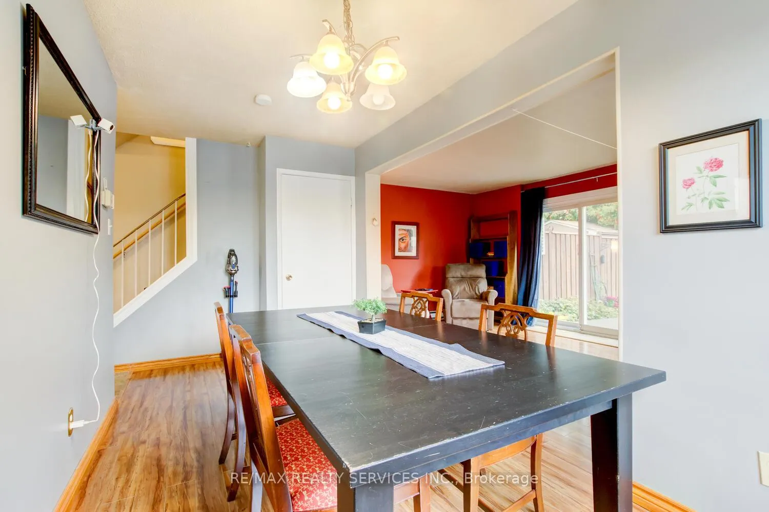 Photo 13 of 7 Hamlet Court, Brampton, Central Park — HOMEH