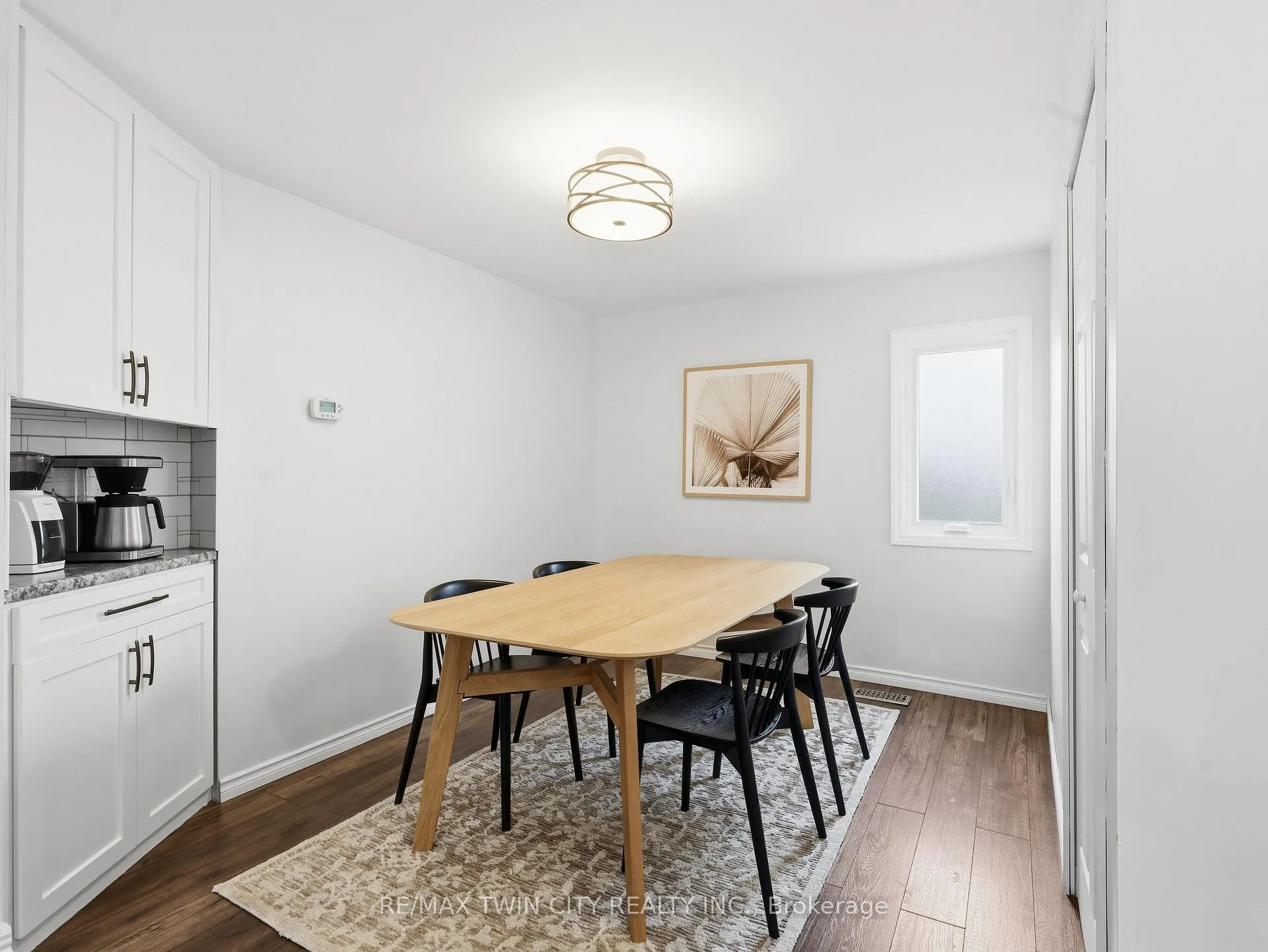 Photo 11 of 167 Elgin Street, Brantford — HOMEH