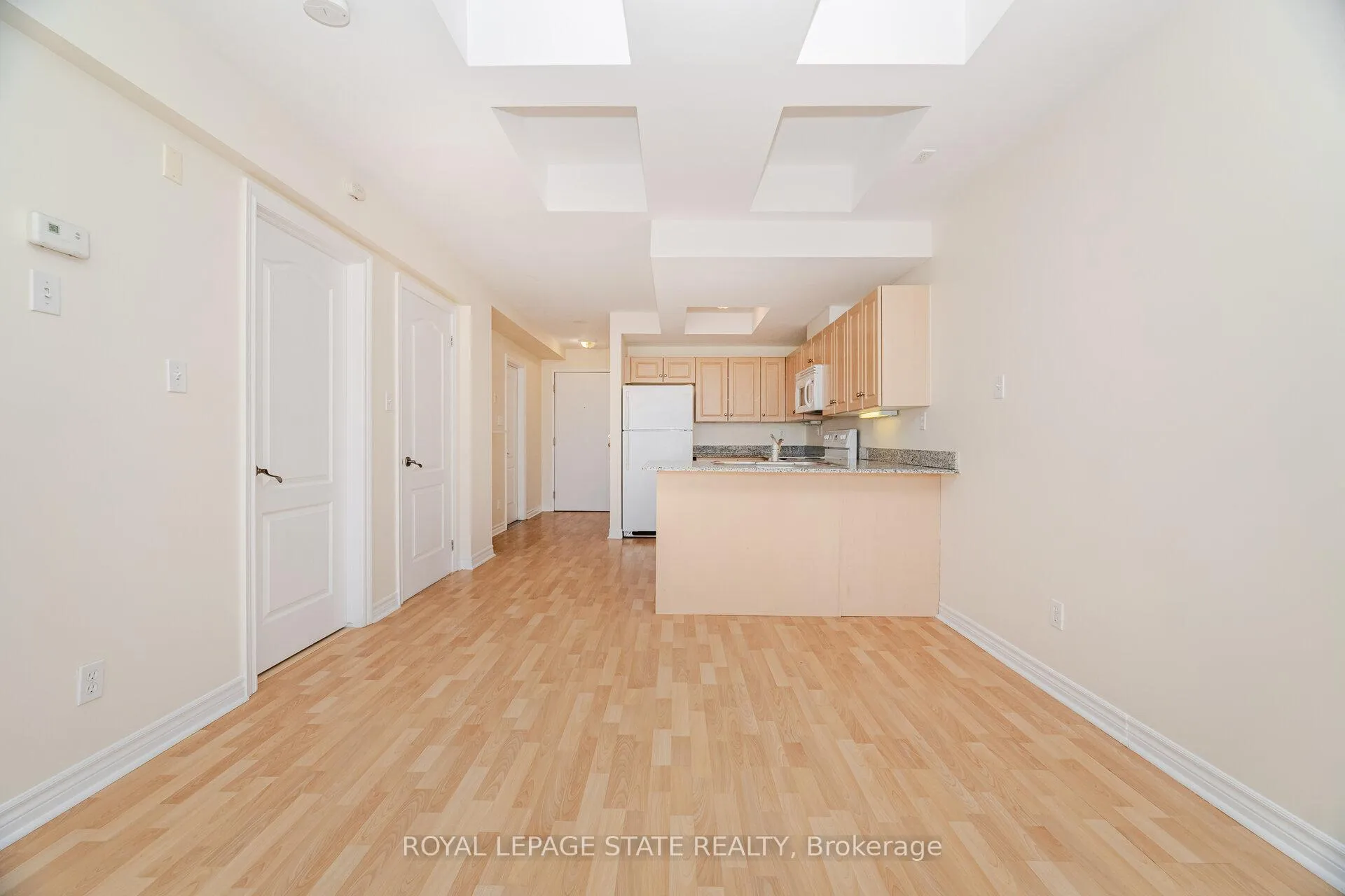 Photo 12 of Unit 1605, 135 James Street S, Hamilton, Durand — HOMEH