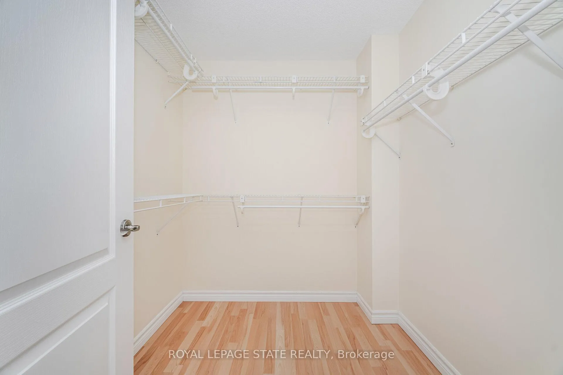 Photo 24 of Unit 1605, 135 James Street S, Hamilton, Durand — HOMEH
