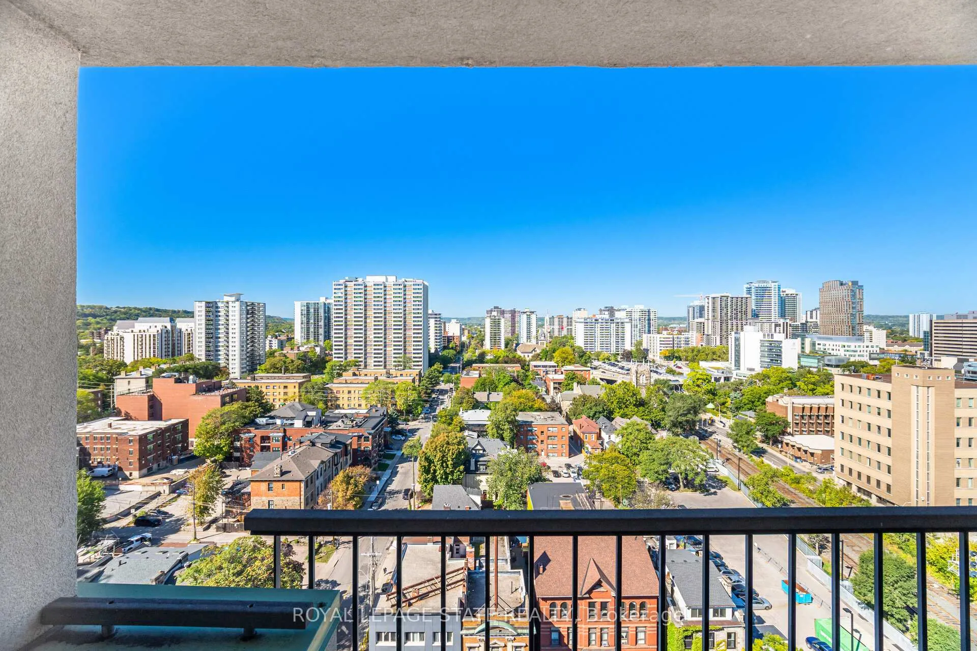 Photo 27 of Unit 1605, 135 James Street S, Hamilton, Durand — HOMEH