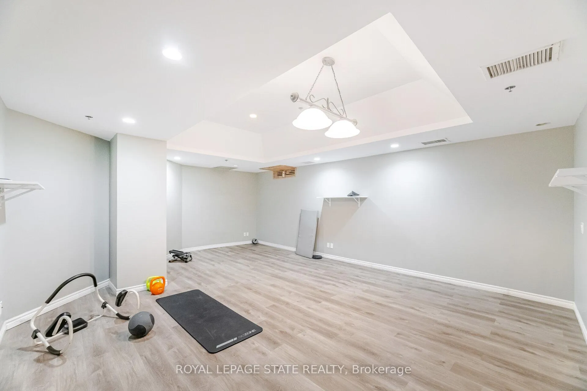 Photo 32 of Unit 1605, 135 James Street S, Hamilton, Durand — HOMEH
