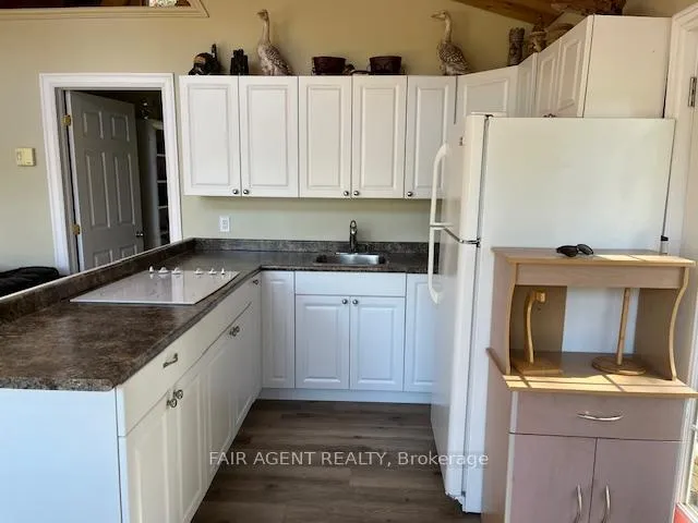 Photo 11 of 25 Goods Island, Brantford, Mayfair — HOMEH