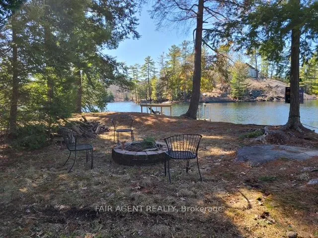 Photo 22 of 25 Goods Island, Brantford, Mayfair — HOMEH
