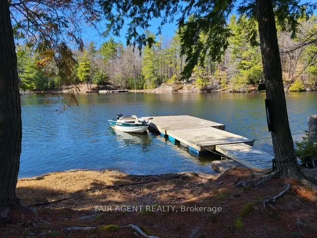 Photo 26 of 25 Goods Island, Brantford, Mayfair — HOMEH