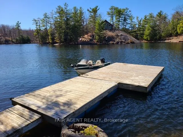 Photo 28 of 25 Goods Island, Brantford, Mayfair — HOMEH