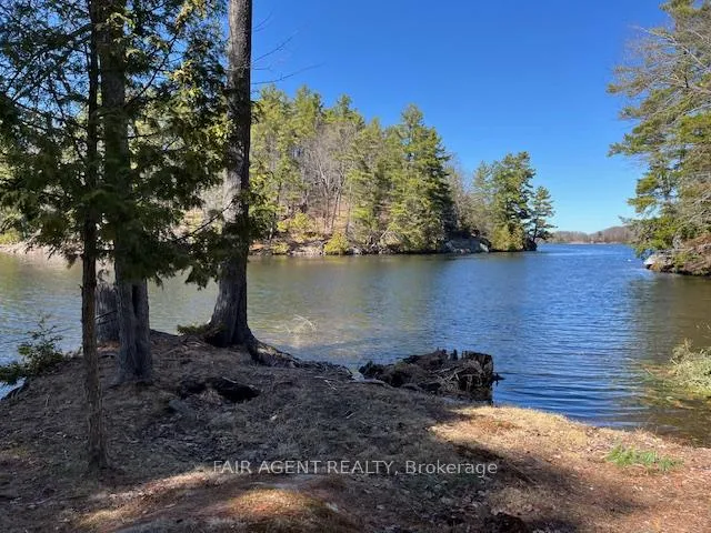Photo 30 of 25 Goods Island, Brantford, Mayfair — HOMEH