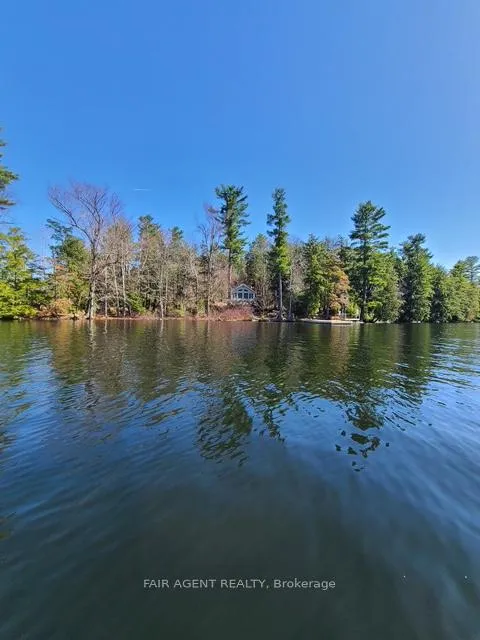 Photo 32 of 25 Goods Island, Brantford, Mayfair — HOMEH