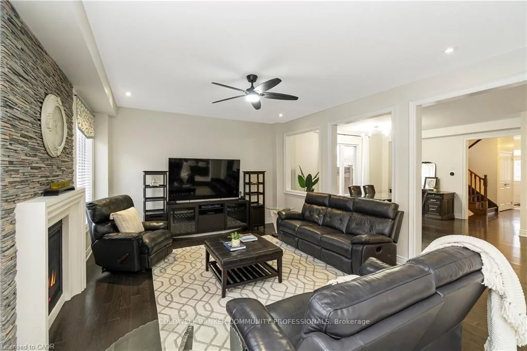 Photo 10 of 4 Macbean Crescent, Hamilton, Waterdown — HOMEH