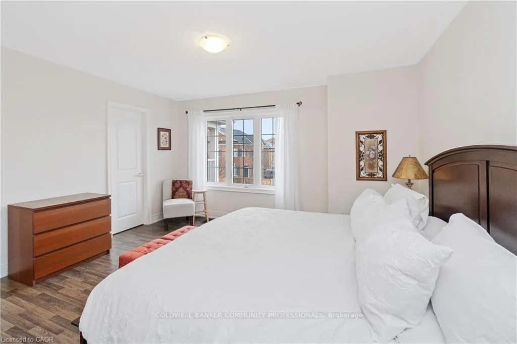 Photo 30 of 4 Macbean Crescent, Hamilton, Waterdown — HOMEH