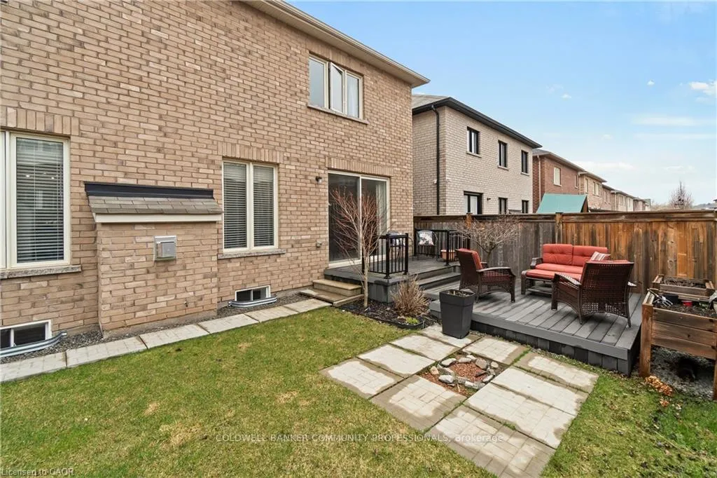 Photo 44 of 4 Macbean Crescent, Hamilton, Waterdown — HOMEH