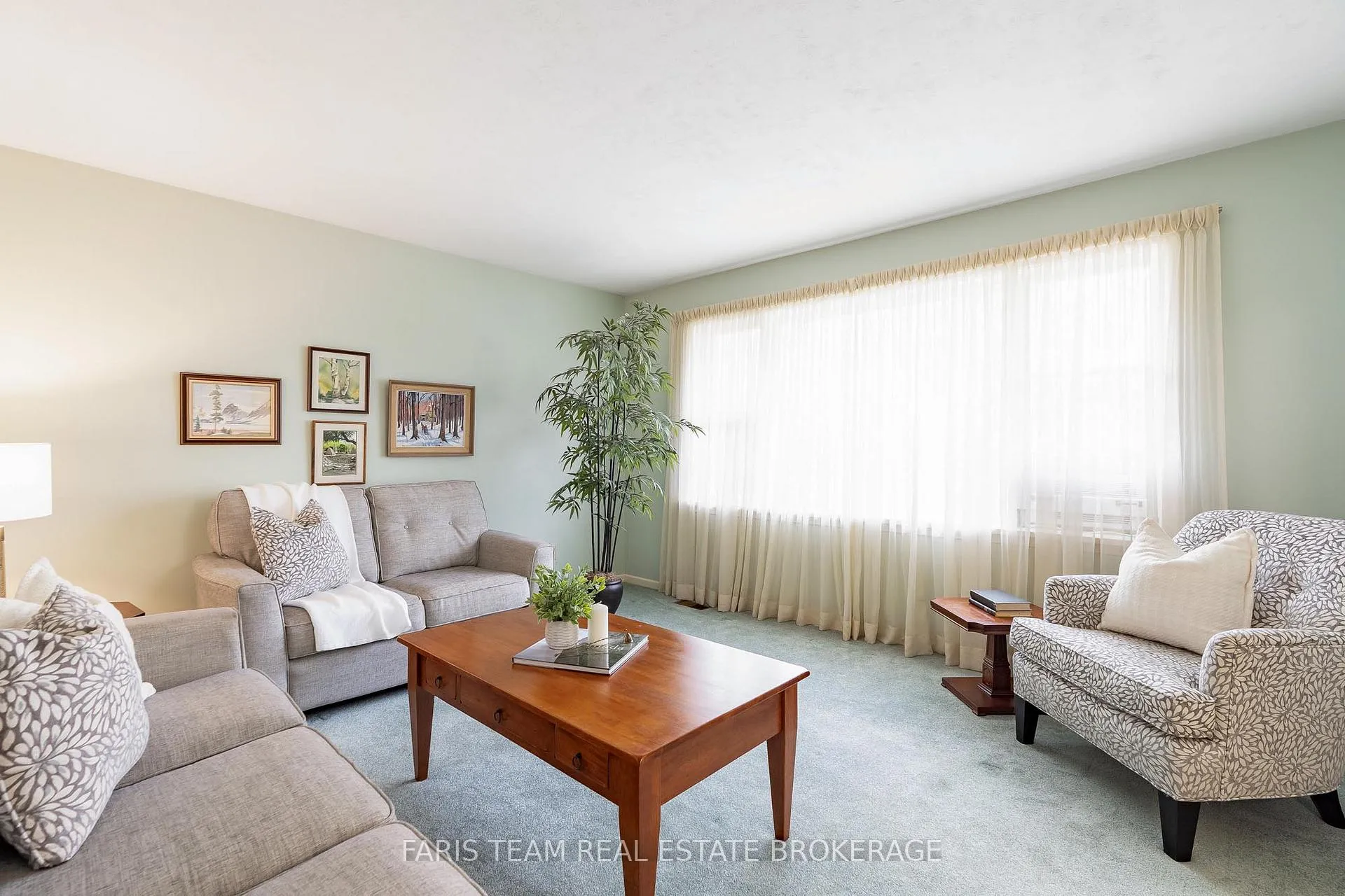 Photo 14 of 12 Marion Crescent, Barrie, Wellington — HOMEH