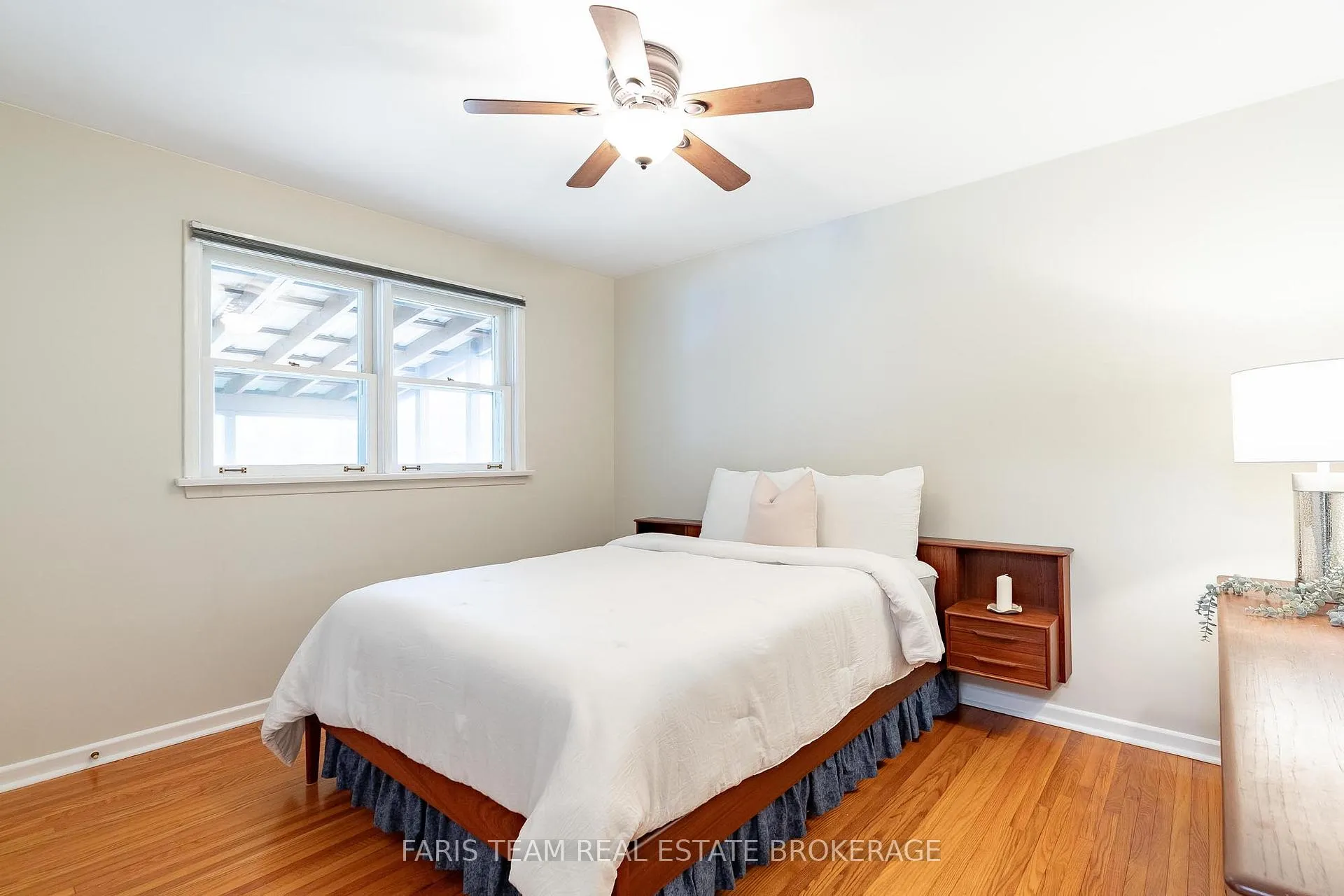 Photo 18 of 12 Marion Crescent, Barrie, Wellington — HOMEH
