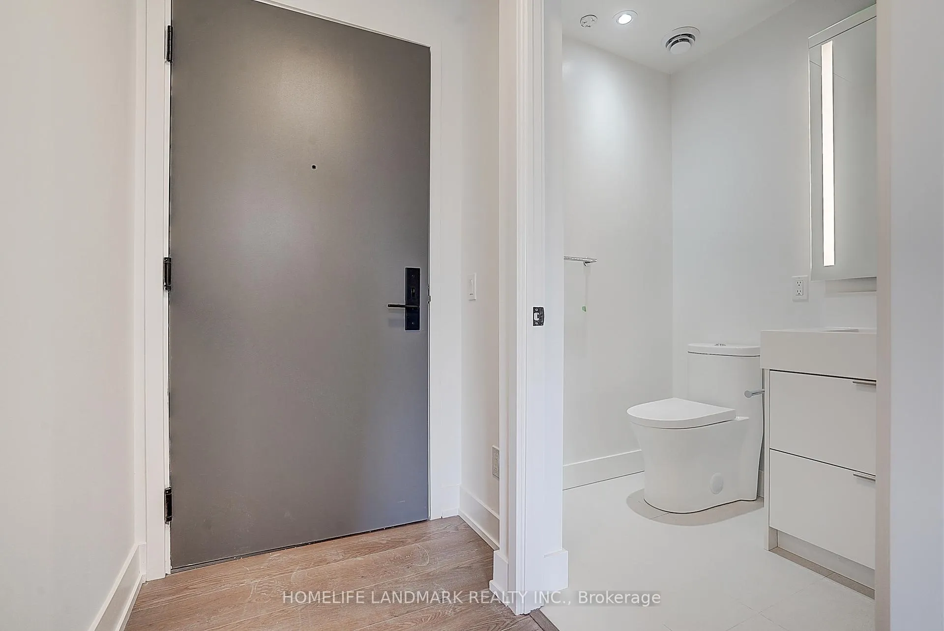 Photo 6 of Unit 2813, 308 Jarvis Street, Toronto, Church-Yonge Corridor — HOMEH