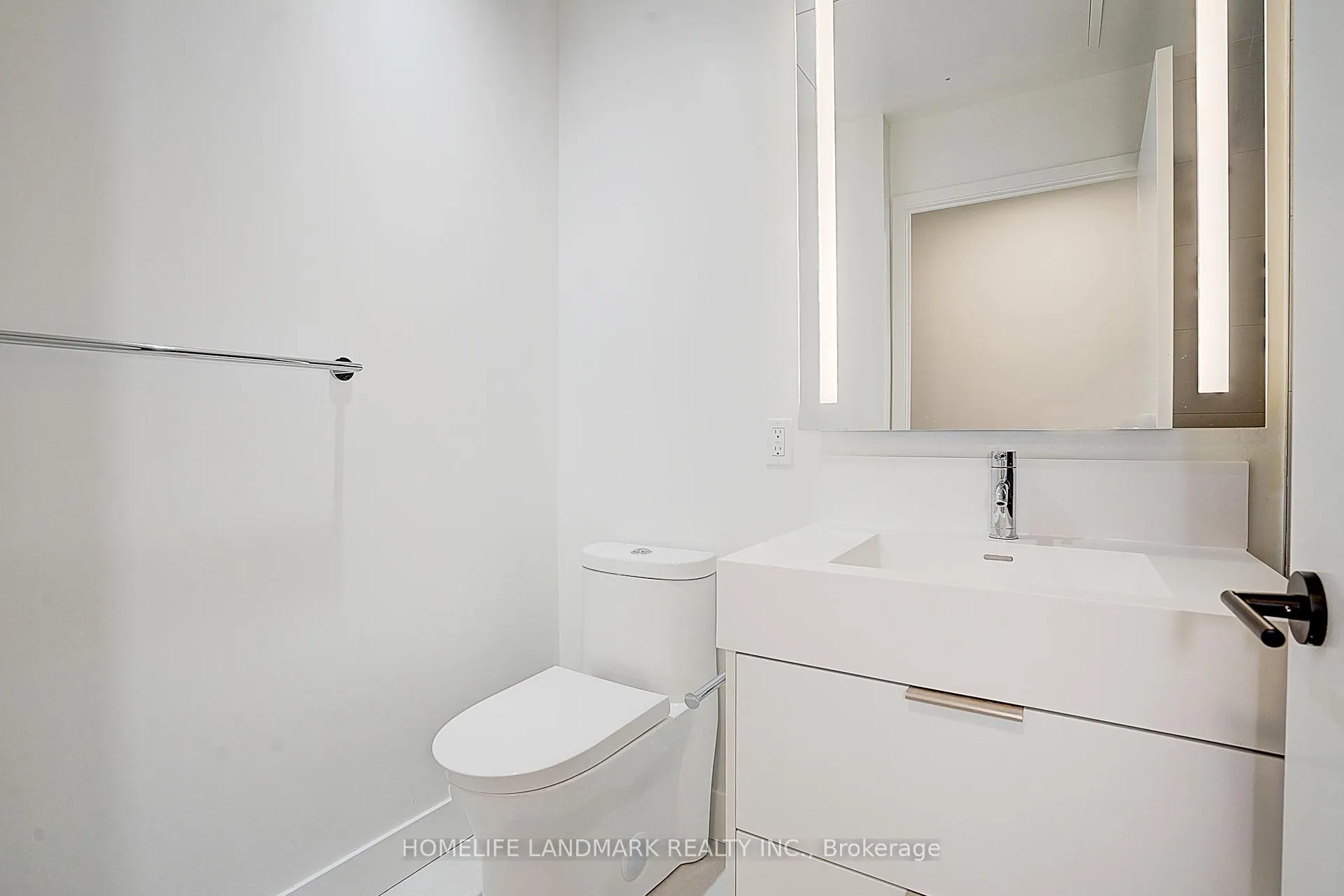 Photo 7 of Unit 2813, 308 Jarvis Street, Toronto, Church-Yonge Corridor — HOMEH